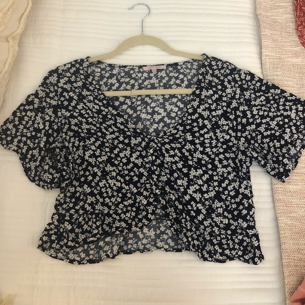 Pacsun Navy Floral Top